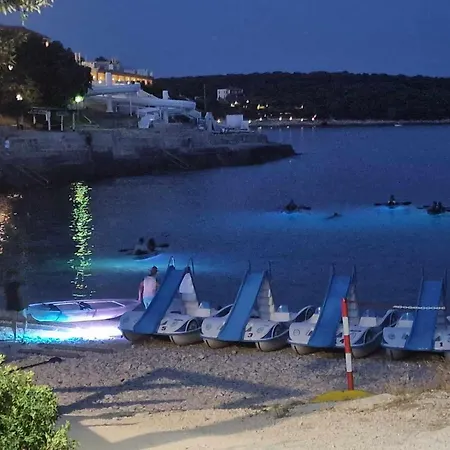 Paradise * Pula